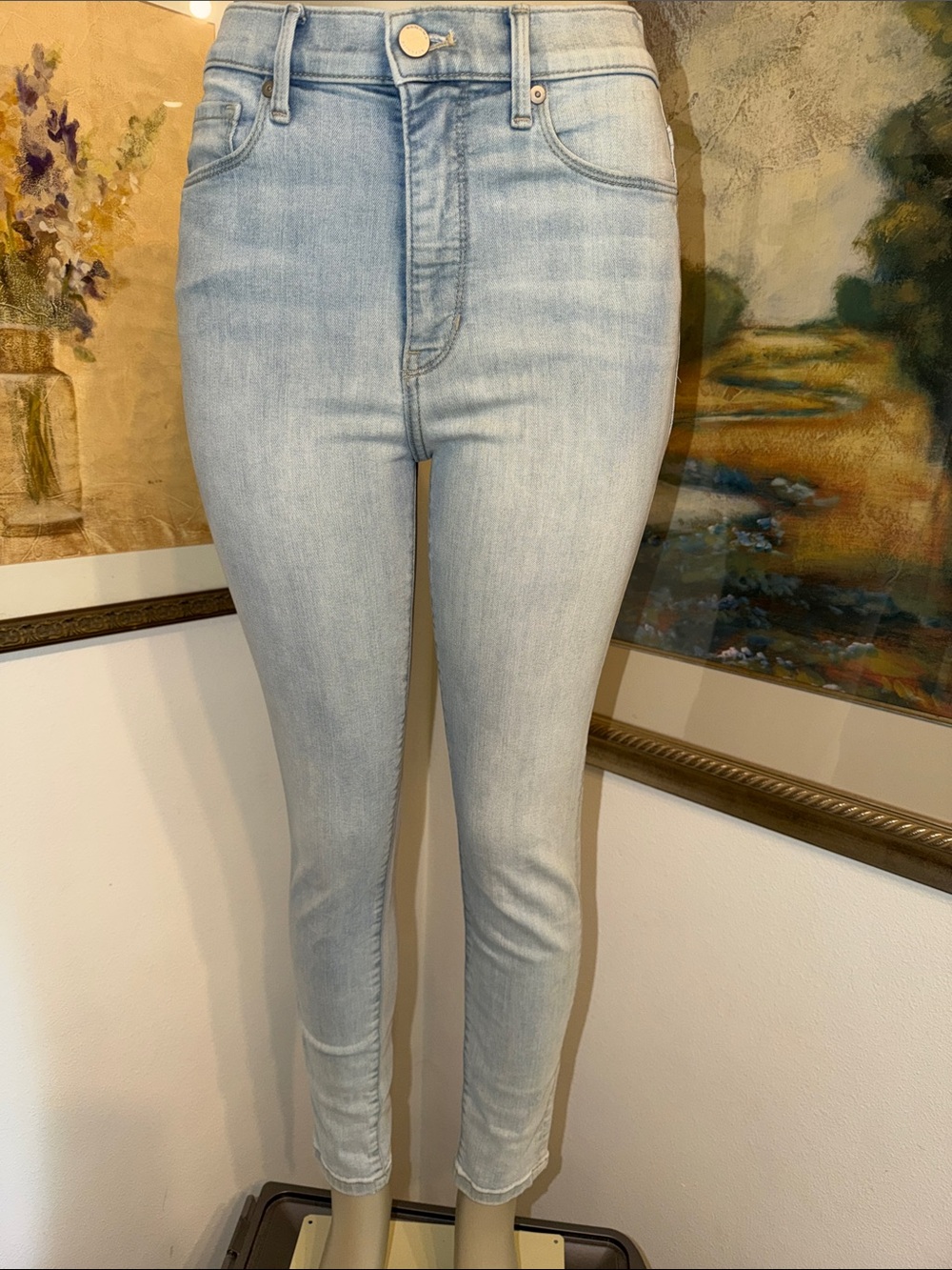 Banana Republic Jeans  Light Wash High-Rise Women’s Skinny  Size 27